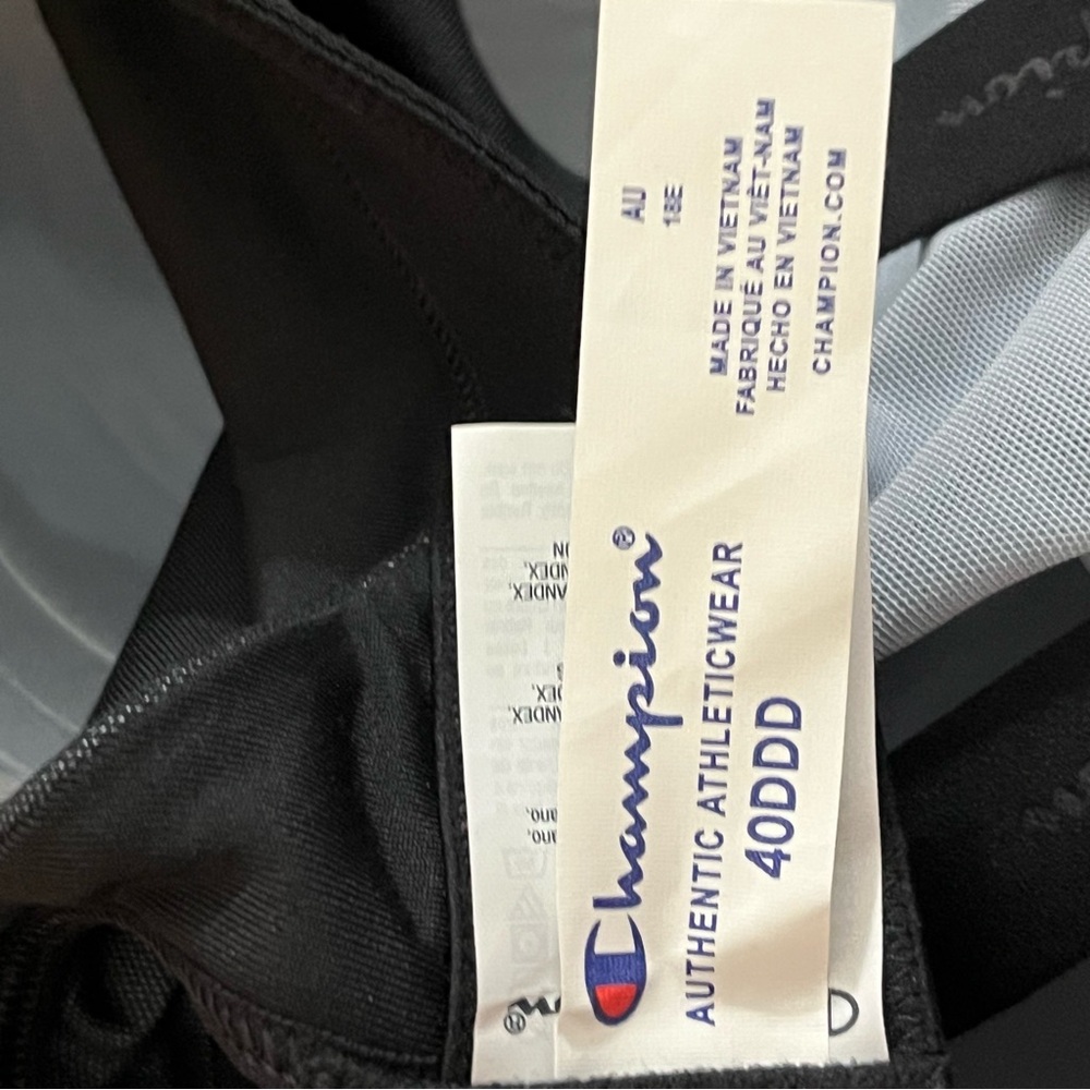 Champion Black Sports Bra Seamless Moisture-Wicking - Picture 6 of 8